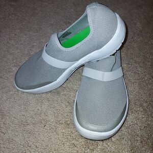 Oofos OOmg Low Shoe